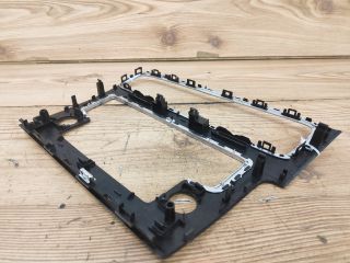 bontott VW GOLF VII Középkonzol Keret