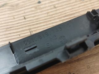 bontott VW GOLF VII Középkonzol Keret