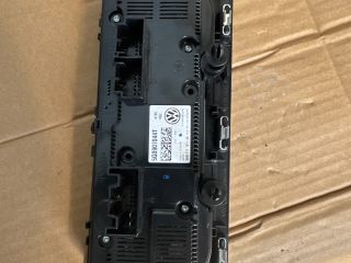 bontott VW GOLF VII Középkonzol Vezérlő Panel