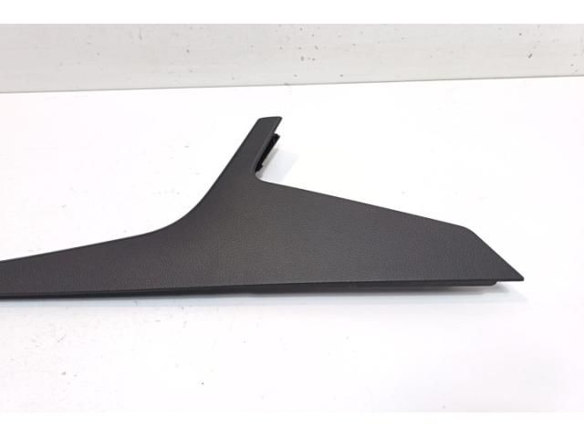 bontott VW GOLF VII Középső Kardánbox Burkolat