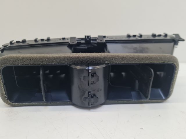 bontott VW GOLF VII Középső Szellőző