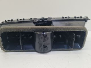 bontott VW GOLF VII Középső Szellőző