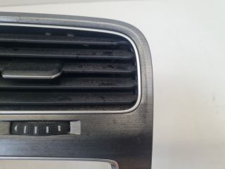 bontott VW GOLF VII Középső Szellőző