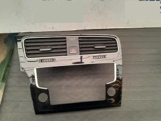 bontott VW GOLF VII Középső Szellőző