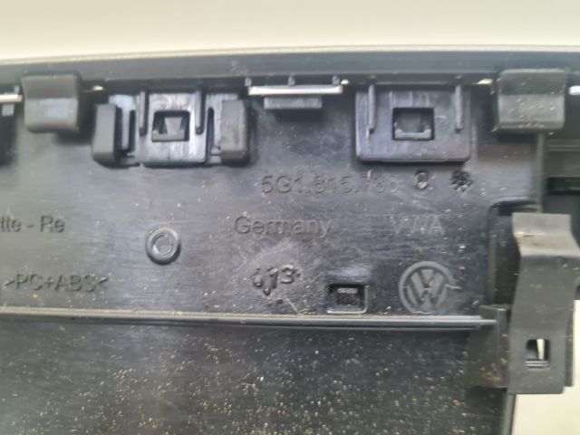 bontott VW GOLF VII Középső Szellőző