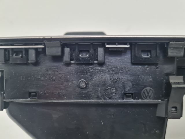 bontott VW GOLF VII Középső Szellőző