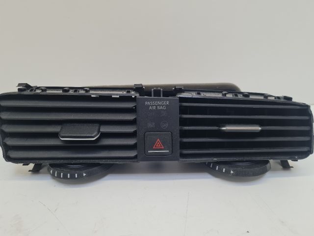 bontott VW GOLF VII Középső Szellőző