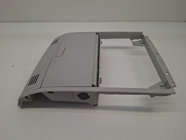 bontott VW GOLF VII Középső Szemüvegtartó