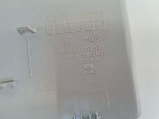 bontott VW GOLF VII Középső Szemüvegtartó