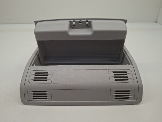 bontott VW GOLF VII Középső Szemüvegtartó