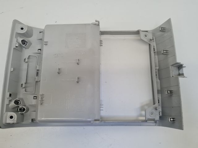 bontott VW GOLF VII Középső Szemüvegtartó