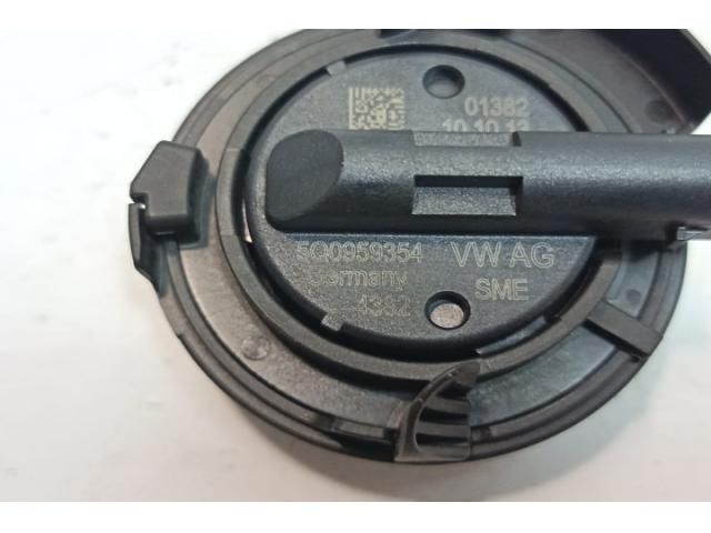 bontott VW GOLF VII Központi Ütközés Érzékelő
