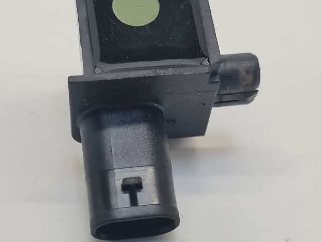 bontott VW GOLF VII Központi Ütközés Érzékelő