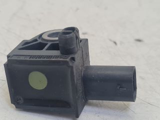 bontott VW GOLF VII Központi Ütközés Érzékelő