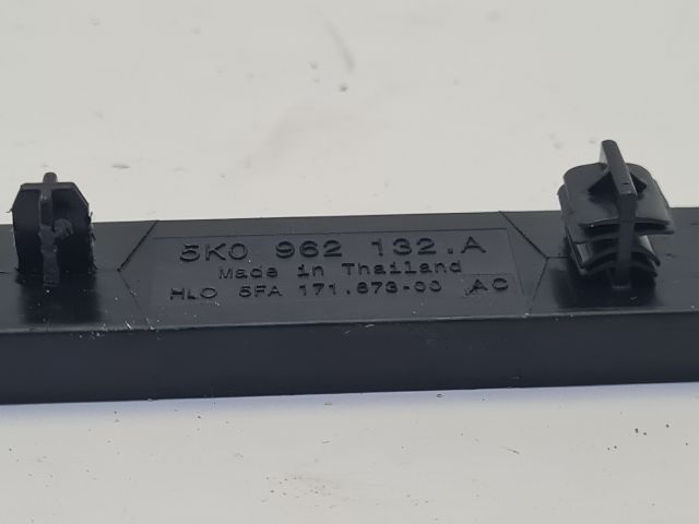 bontott VW GOLF VII Központizár Antenna