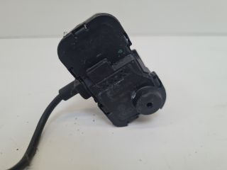 bontott VW GOLF VII Központizár Motor Tankajtó