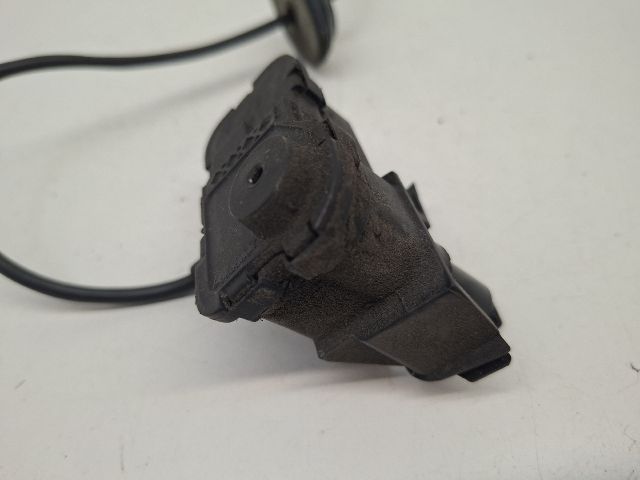 bontott VW GOLF VII Központizár Motor Tankajtó