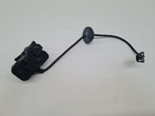 bontott VW GOLF VII Központizár Motor Tankajtó