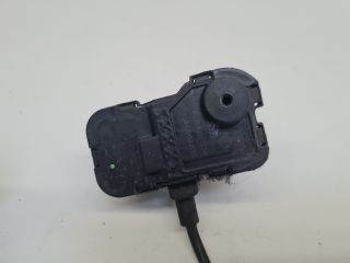 bontott VW GOLF VII Központizár Motor Tankajtó