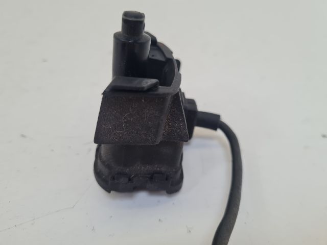 bontott VW GOLF VII Központizár Motor Tankajtó