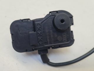 bontott VW GOLF VII Központizár Motor Tankajtó