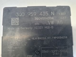 bontott VW GOLF VII Kulcs Nélküli Nyitás Jeladó