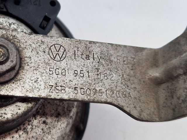 bontott VW GOLF VII Kürt