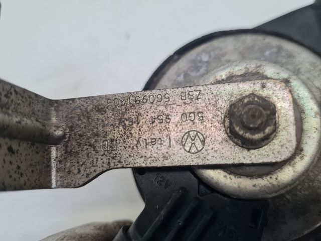 bontott VW GOLF VII Kürt