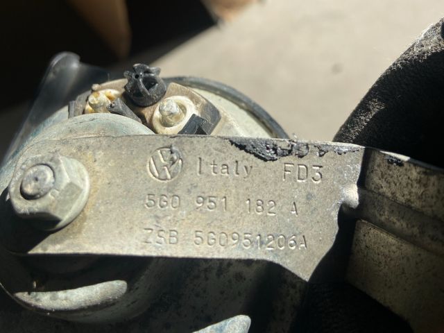 bontott VW GOLF VII Kürt