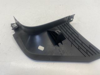 bontott VW GOLF VII Küszöb Burkolat