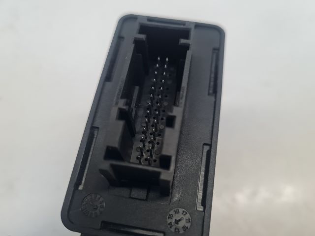 bontott VW GOLF VII Lámpa Vezérlő