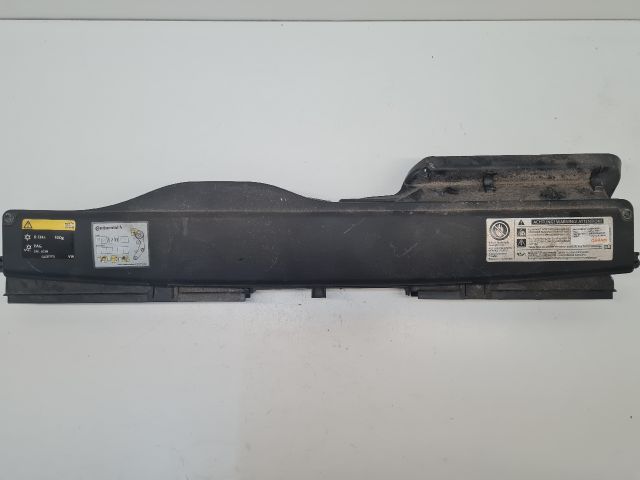 bontott VW GOLF VII Légbeömlő