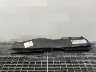 bontott VW GOLF VII Légterelő