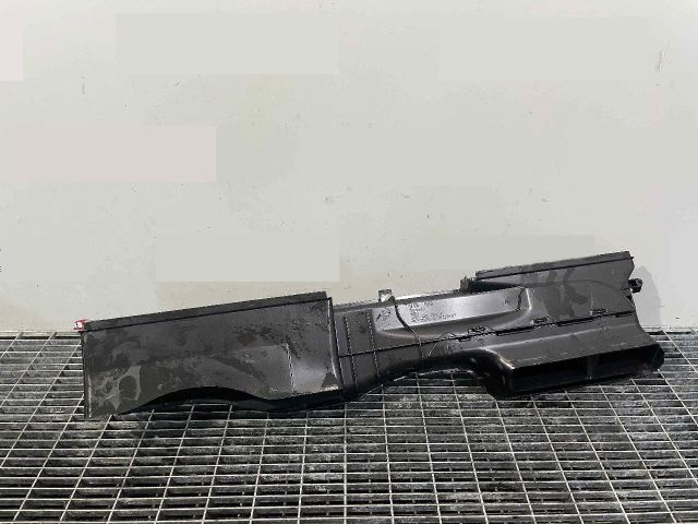 bontott VW GOLF VII Légterelő