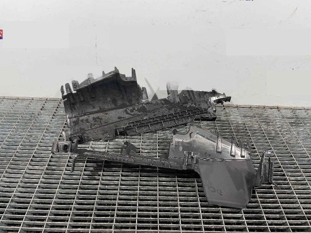 bontott VW GOLF VII Légterelő