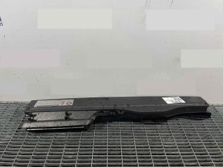 bontott VW GOLF VII Légterelő