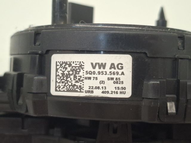 bontott VW GOLF VII Légzsák Átvezető Szalagkábel