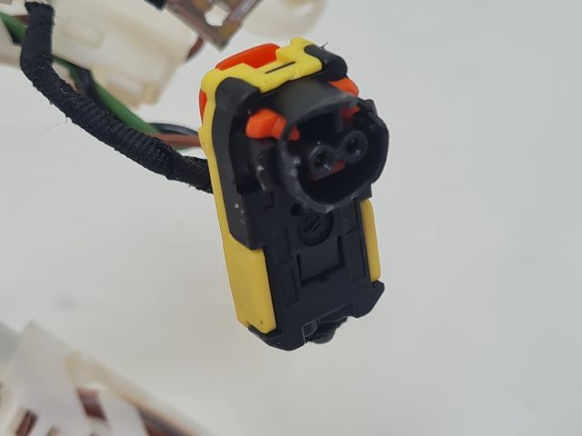 bontott VW GOLF VII Légzsák Csatlakozó (Pozíciófüggetlen)