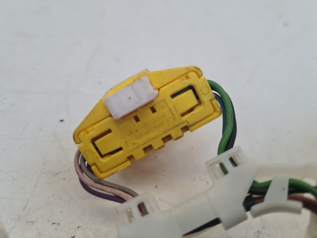 bontott VW GOLF VII Légzsák Csatlakozó (Pozíciófüggetlen)