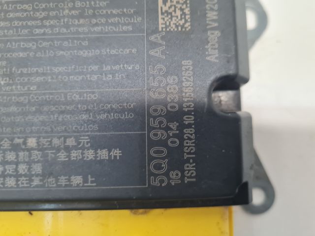 bontott VW GOLF VII Légzsák Elektronika