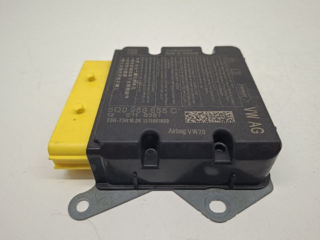bontott VW GOLF VII Légzsák Elektronika