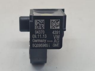 bontott VW GOLF VII Légzsák Indító Modul Oldallégzsák