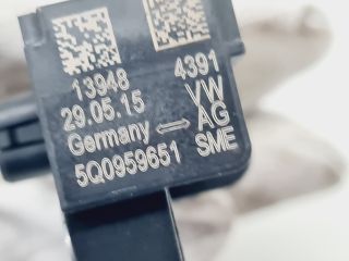 bontott VW GOLF VII Légzsák Indító Modul Oldallégzsák