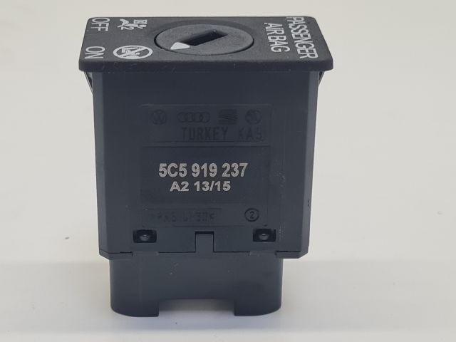 bontott VW GOLF VII Légzsák Kapcsoló