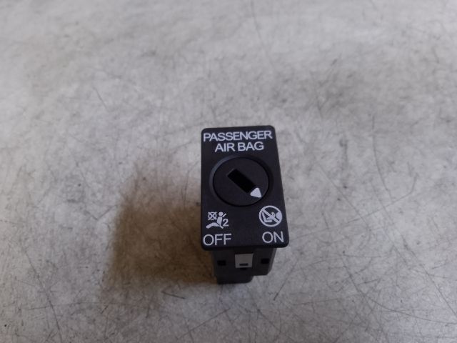 bontott VW GOLF VII Légzsák Kapcsoló