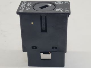 bontott VW GOLF VII Légzsák Kapcsoló