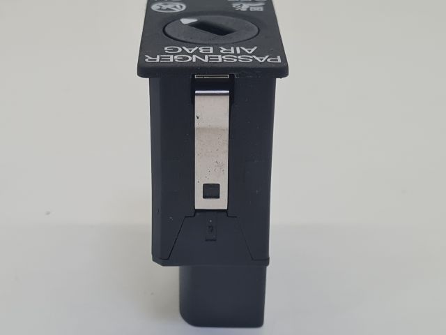 bontott VW GOLF VII Légzsák Kapcsoló