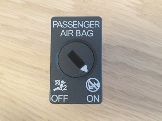 bontott VW GOLF VII Légzsák Kapcsoló