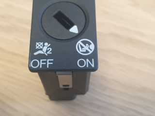 bontott VW GOLF VII Légzsák Kapcsoló