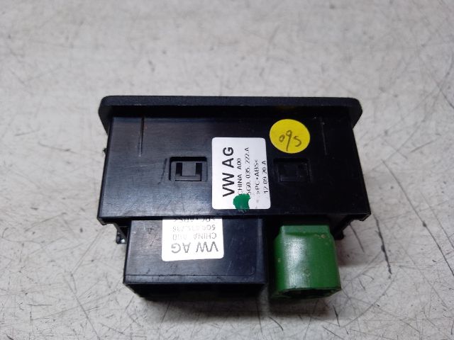 bontott VW GOLF VII Média Kapcsoló